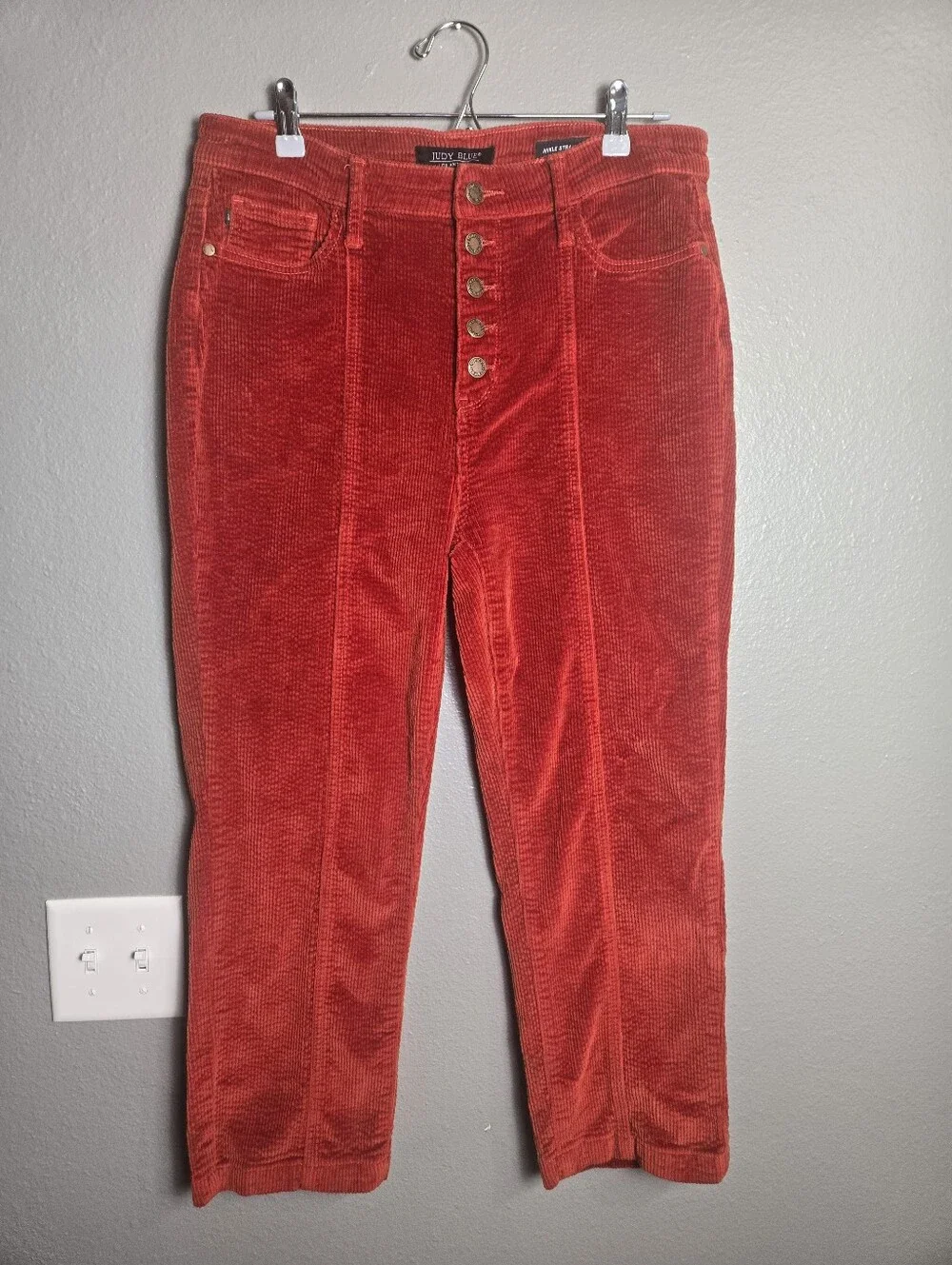 Judy Blue Ankle Straight Corduroy Red Orange Jeans Size 15/32